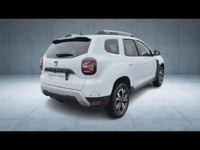 Dacia Duster 1.5 blue dci 115ch prestige 4x2 e6u — photo 6