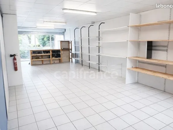 Local commercial 62 m²