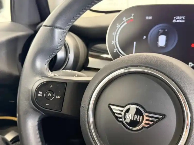 Mini Mini hatch 5 portes cooper 136 ch dkg7 — photo 35