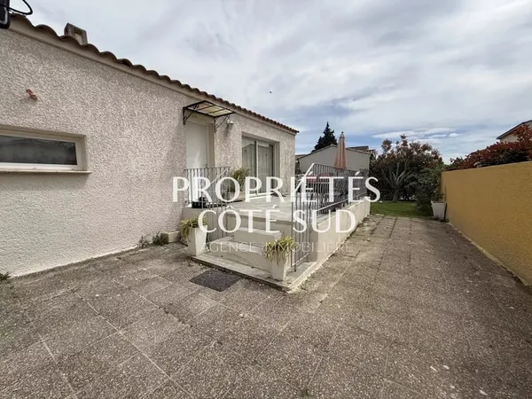 Maison de plain-pied 108 m2 sur un terrain de 531 m2