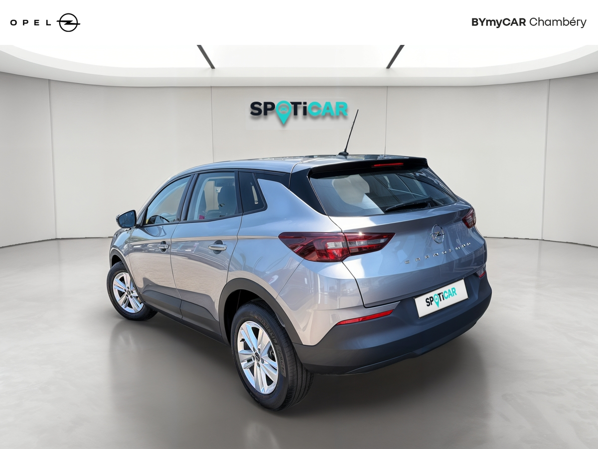 Opel Grandland 1.2 Turbo 130 ch — photo 3