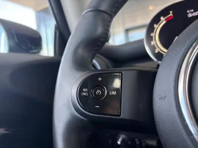 Mini Mini cooper 136ch edition premium plus bva7 — photo 14