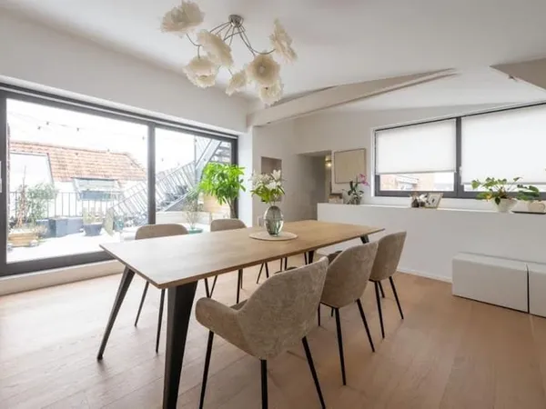 Appartement 5 pièces 168 m²