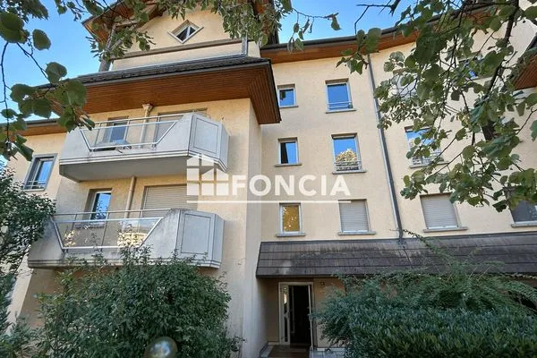 Appartement 2 pièces 57 m²