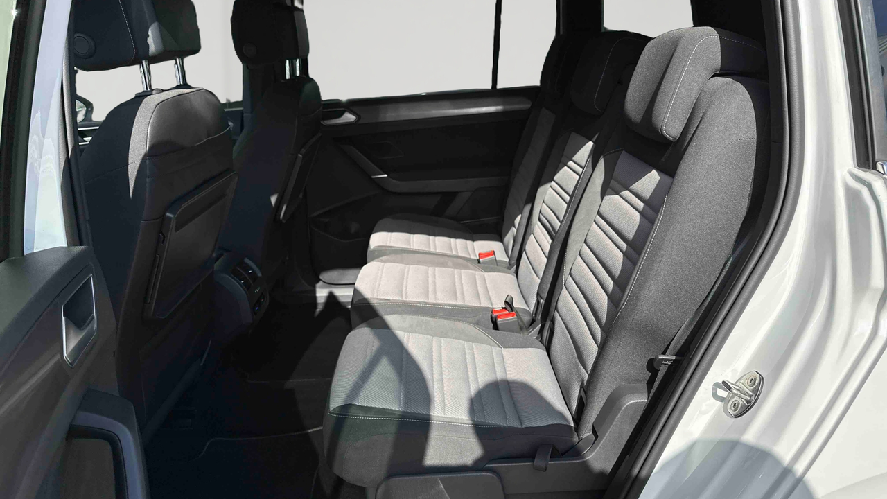 Volkswagen Touran 1.5 TSI EVO 150 DSG7 5pl — photo 12