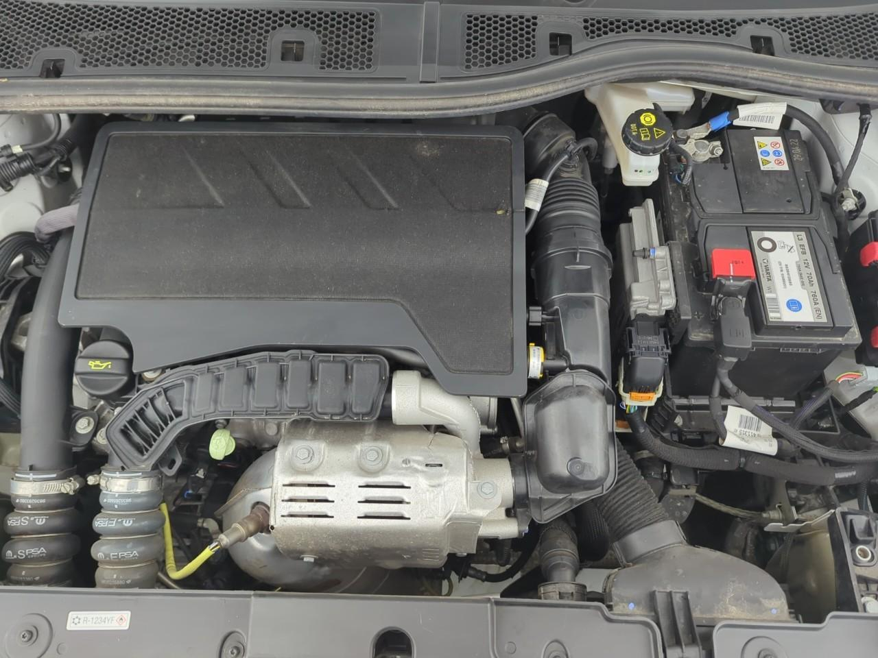 Peugeot 208 puretech 100 s&s bvm6 style — photo 16