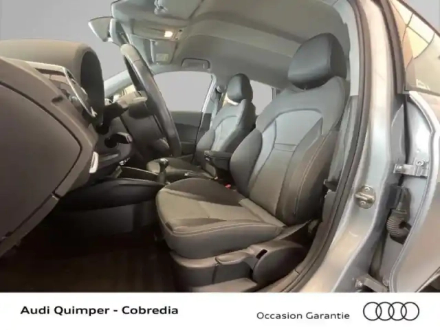 Audi A1 sportback 1.0 tfsi 95ch ultra ambition — photo 7