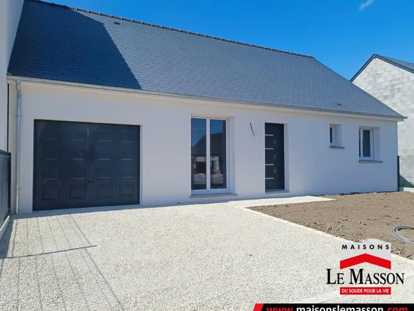 Maison plain-pied 3 chambres avec garage à quelques minutes de l'agglo!