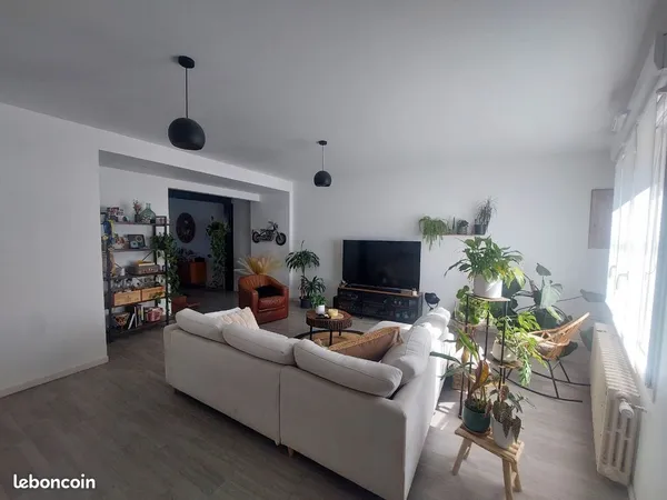 Maison familiale - 3 Chambres avec jardin et garage