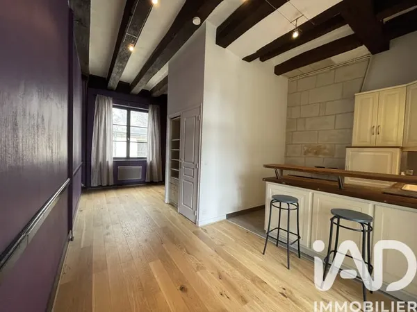 Studio 1 pièce 27 m²