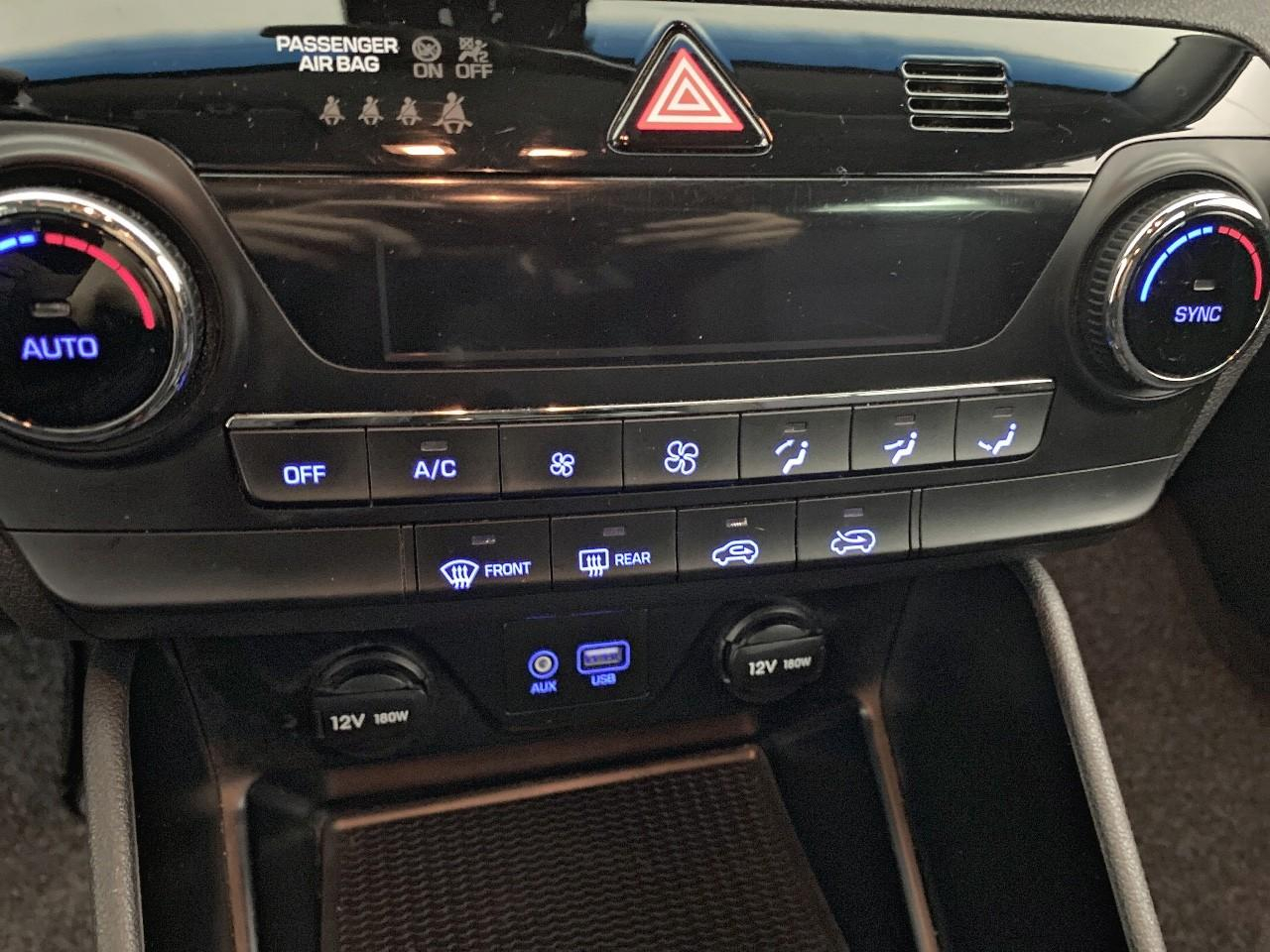 Hyundai Tucson 1.7 crdi 115 2wd business — photo 22