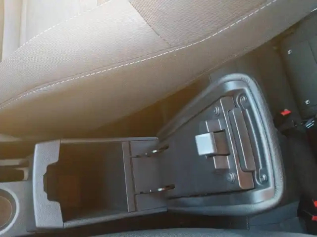 Renault Captur tce 100 gpl — photo 26