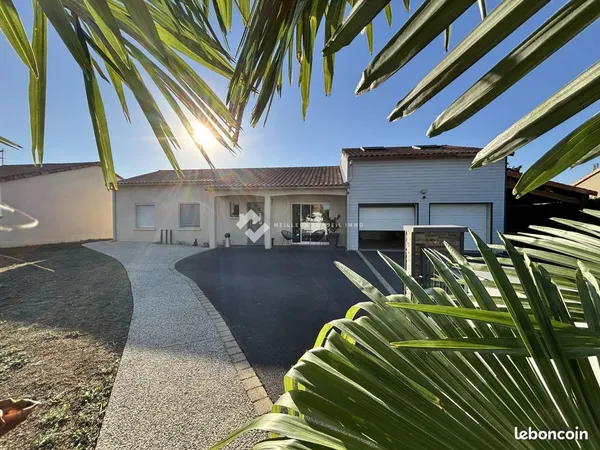 Maison 9 pièces 159 m²