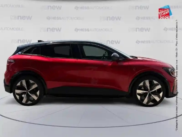 Renault Megane e-tech electric ev60 220ch techno super charge — photo 4