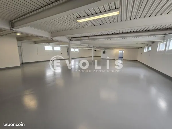Bureaux 80 m²