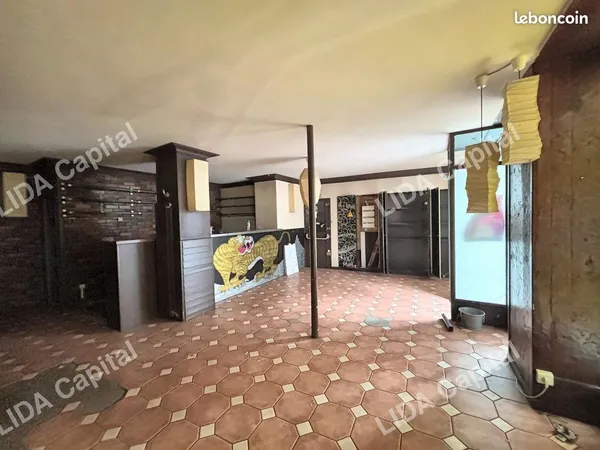 Local commercial 107 m² à louer — Paris