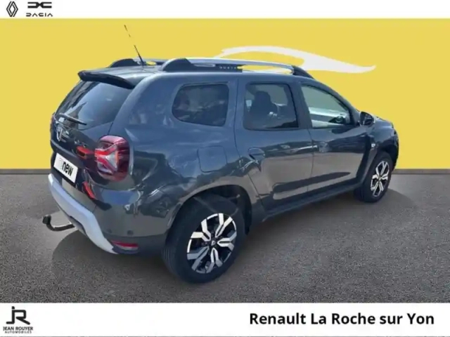 Dacia Duster 1.5 blue dci 115ch prestige + 4x2 — photo 12