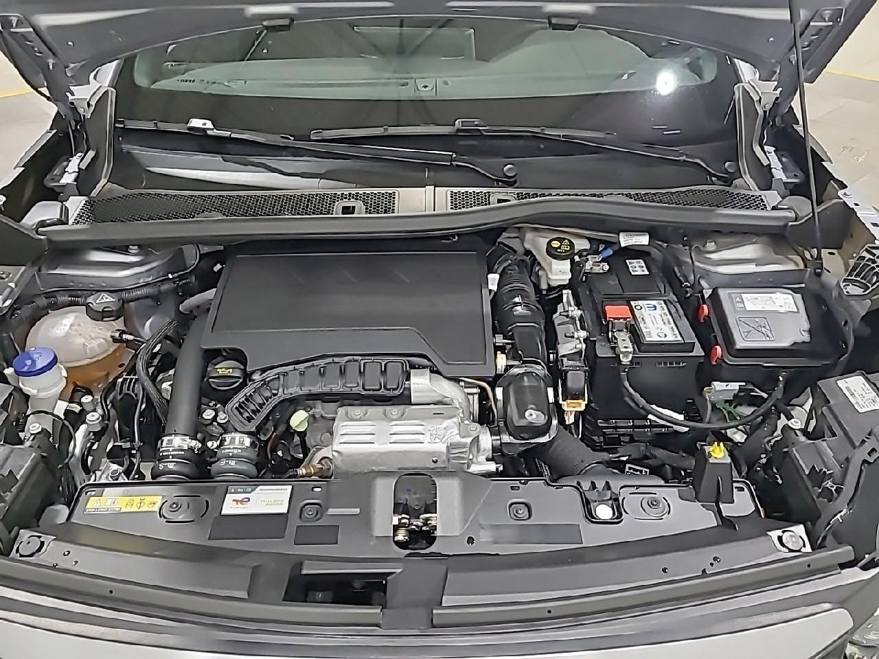 Peugeot 2008 100 s&s bvm6 style — photo 15