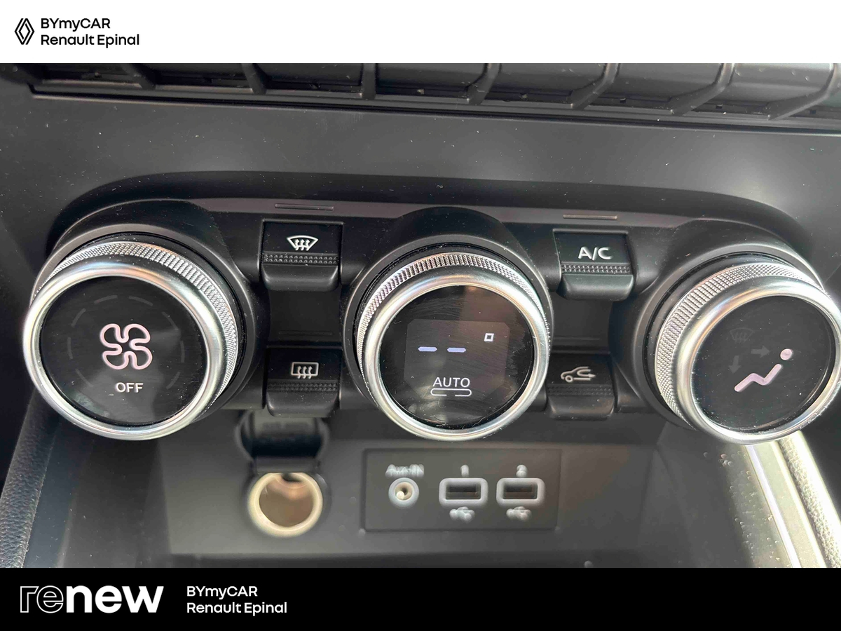 Renault Clio TCe 140 — photo 21