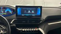 Peugeot 3008 HYBRID 225ch Allure e-EAT8 — photo 19