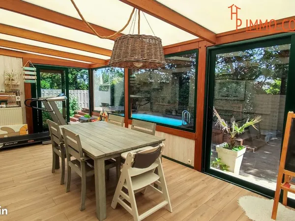 Maison 6 pièces 147 m²