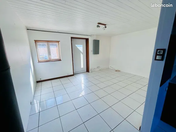 Maison 80 m2 - 3 chambres - Jardin