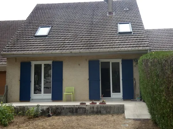 Maison à vendre 2 pièces FALAISE (14) 93 m² habitables sur 324 m² de terrain