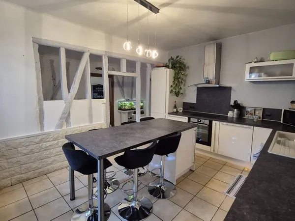 Maison 6 pièces 147 m²