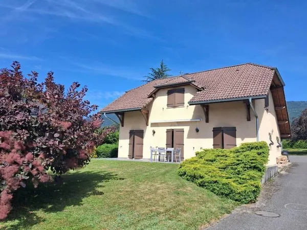 Maison 4 pièces 111 m²