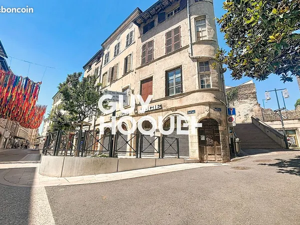 Local commercial 56 m² MACON