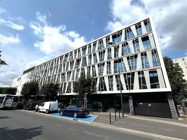 Bureaux 1374 m²