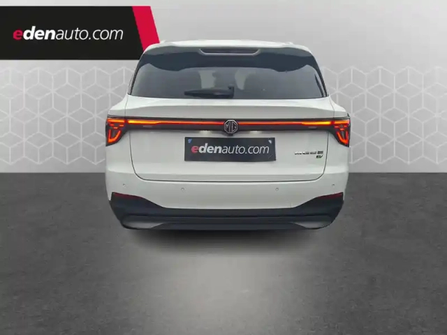Mg Mgs5 ev 64kwh - 170 kw 2wd — photo 46