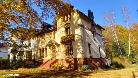 Magnifique manoir dans un cadre paisible et verdoyant