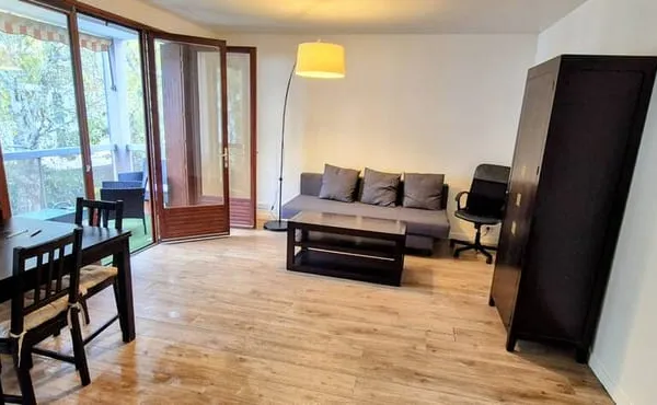 Studio 1 pièce 33 m²