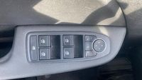 Renault Clio 1.6 E-Tech 145ch full hybrid Evolution — photo 31