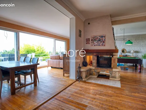 Maison 9 pièces 178 m²