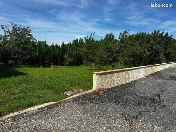 Terrain Location Arpajon  2000m² 400€