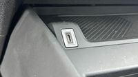 Citroen C4 BlueHDi 130ch S&S Shine EAT8 — photo 16
