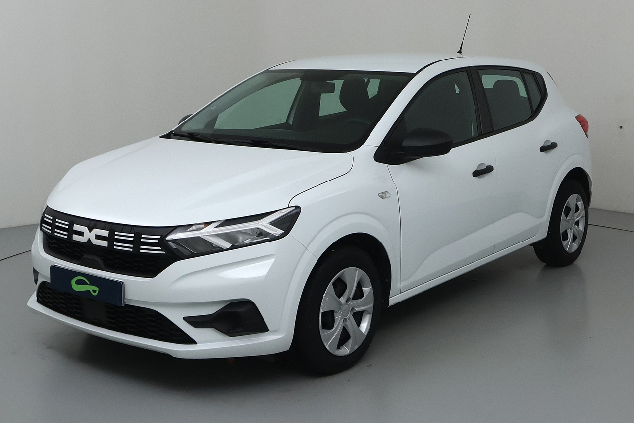 Dacia Sandero — photo 1