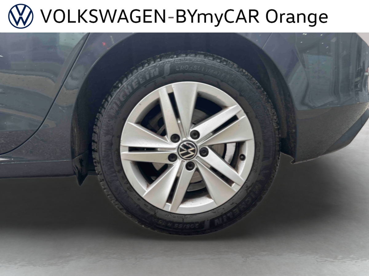 Volkswagen Golf 2.0 TDI SCR 116 DSG7 — photo 18