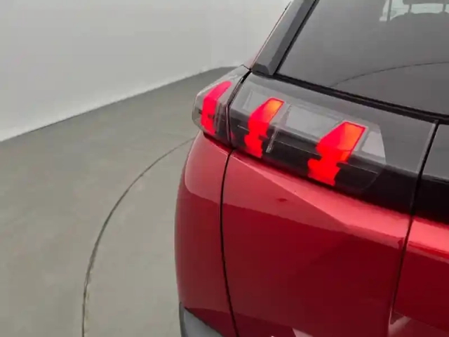 Peugeot 2008 bluehdi 110 s&amp;s bvm6 — photo 17