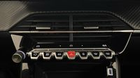Peugeot 208 1.2 Hybrid 110ch Style e-DCS6 — photo 26