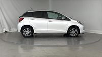 Toyota Yaris 100 VVT-i Dynamic 5p — photo 4