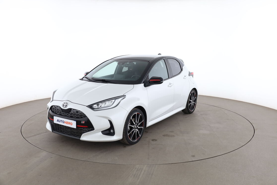 Toyota Yaris 1.5 Hybrid GR Sport — photo 1
