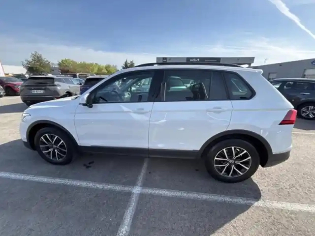 Volkswagen Tiguan 1.5 tsi 150ch life dsg7 — photo 9