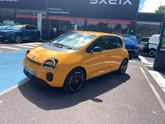 Renault Twingo e-tech electrique 80 ch autonomie urbaine — photo 7