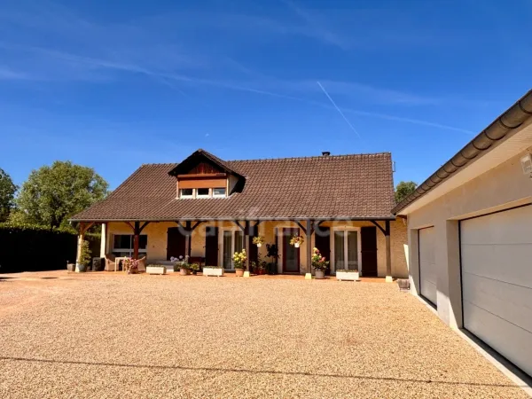 Maison 7 pièces 179 m²