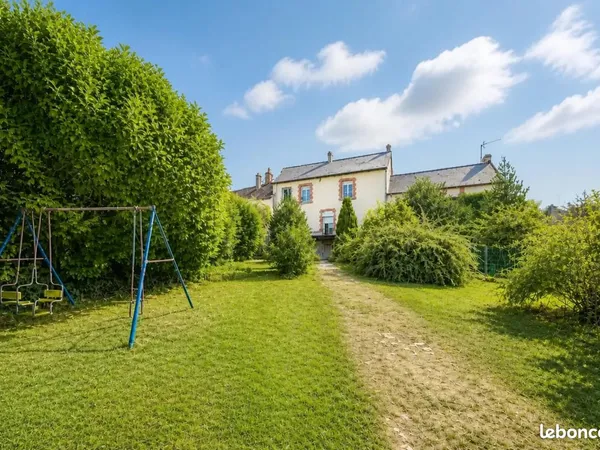 Propriété 6 pièces 117 m²