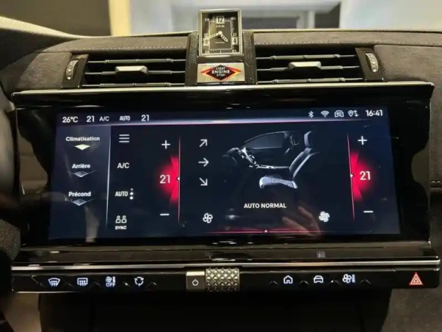 Ds Ds 7 e-tense 225ch performance line + — photo 15
