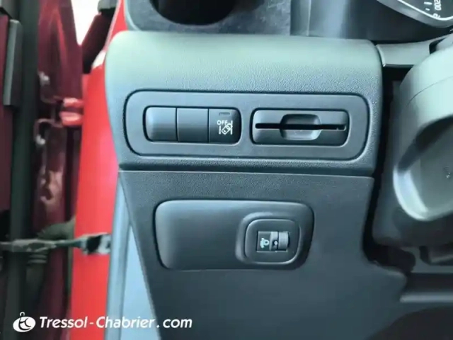 Citroën C3 Aircross puretech 130 s&amp;s eat6 shine pack — photo 27